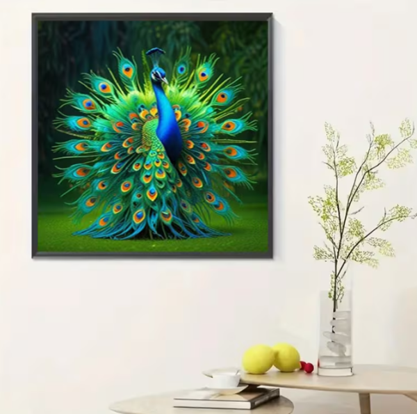 Diamond Painting  Pfau mit farbenprächtigem Federrad